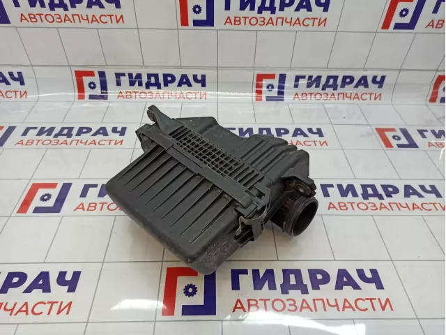 Корпус воздушного фильтра Hyundai Solaris (RB) 28110-1R300