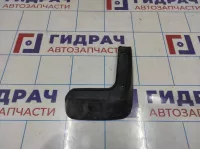 Брызговик задний правый Hyundai Solaris 86842-4L500