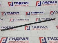 Накладка стекла переднего левого Hyundai Solaris (RB) 82210-1R001