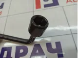 Ключ баллонный Hyundai Solaris (RB) 09131-3B010