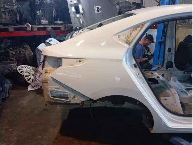 Крыло заднее правое Hyundai Solaris