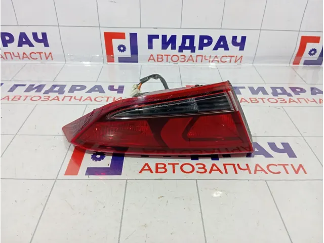 Фонарь задний внутренний левый Hyundai Solaris 92403-H5000