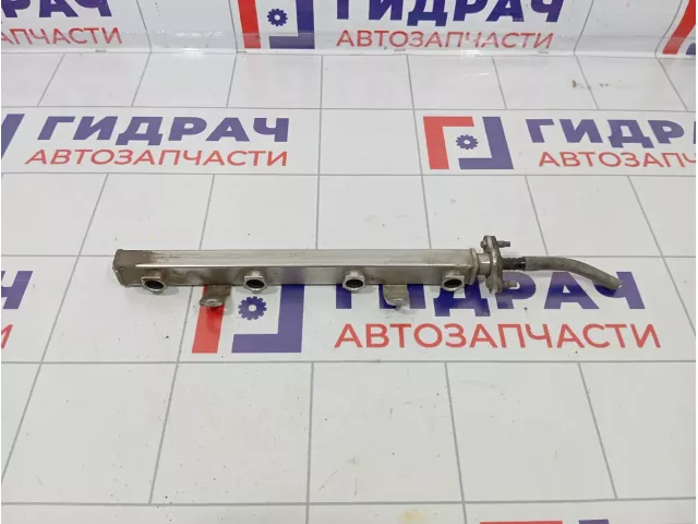 Рейка топливная (рампа) Hyundai Solaris 35340-03140