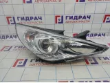 Фара правая Hyundai Sonata (YF) 92102-3S020