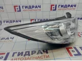 Фара правая Hyundai Sonata (YF) 92102-3S020