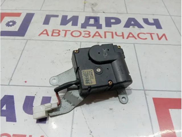 Моторчик заслонки отопителя Hyundai Sonata (EF) 9710838000