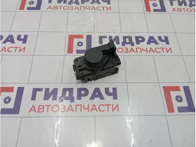 Моторчик привода круиз контроля Hyundai Sonata (EF) 96440-38500