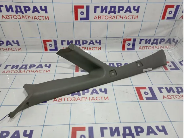 Обшивка стойки передней левой верхняя Hyundai Starex (A1) 858104A000CI