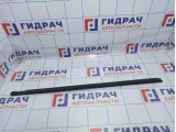 Накладка стекла переднего левого Hyundai Tucson (JM) 82210-2E000