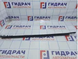 Накладка стекла переднего правого Hyundai Tucson (JM) 82220-2E000