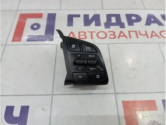 Блок кнопок в рулевое колесо Hyundai Tucson (TL) 96720D32104X