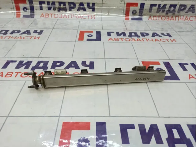 Топливная рампа (топливная рейка) Hyundai i30 353402B010