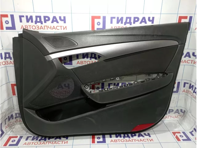 Обшивка двери передней правой Hyundai i40 (VF) 82308-3Z541