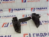 Дефлектор воздушный центральный Infiniti FX50 (S51) 68270-1CA1A