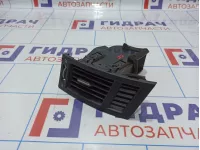 Дефлектор воздушный правый Infiniti FX35 (S50) 68760-CL70A