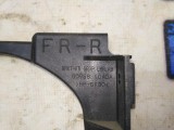 Кронштейн обшивки передней правой двери Infiniti FX50 (S51) 809581CA0A Отличное состояние.
