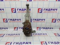 Кулак поворотный передний левый Infiniti G35 (V36) 40015-EG000