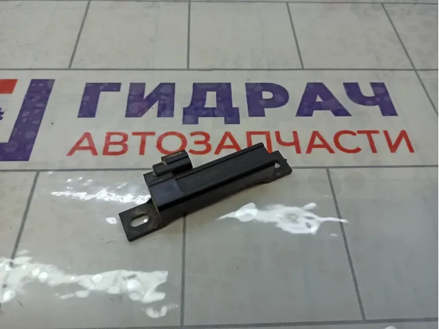 Антенна Infiniti Q50