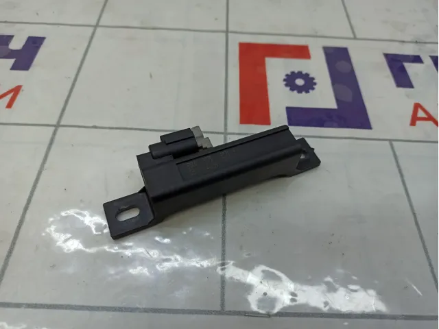 Антенна Infiniti QX50