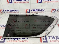 Стекло кузовное глухое левое Infiniti QX56 (Z62) 83301-1LA0A