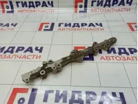 Рейка топливная (рампа) правая Infiniti QX56 (Z62) 17521-1LA0A