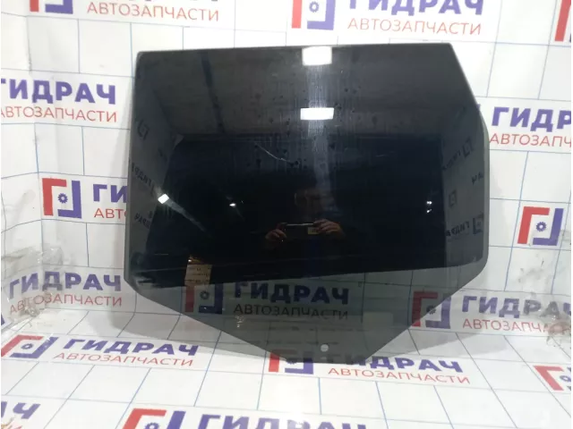 Стекло двери задней левой Jeep Grand Cherokee (WK2) 68086589AA