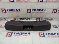 Обшивка багажника на заднюю панель JAC J7 5402360U7300
