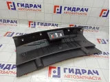 Обшивка багажника на заднюю панель JAC J7 5402360U7300