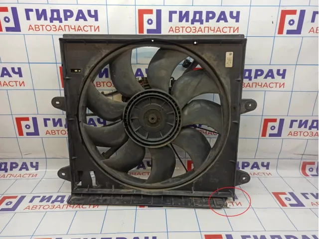 Вентилятор радиатора Jeep Grand Cherokee (WH) 5159121AC