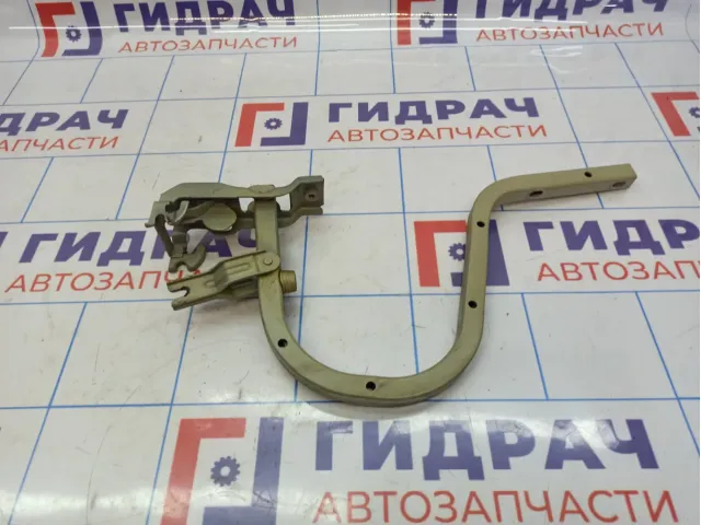 Петля крышки багажника правая Kia Spectra 0K2A152710.