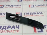 Блок управления стеклоподъемниками Kia Venga (YN) 935701P300EQ