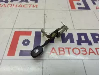 Ручка открывания лючка бензобака Kia Venga (YN) 81570-22002