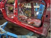 Порог со стойкой правый Kaiyi E5