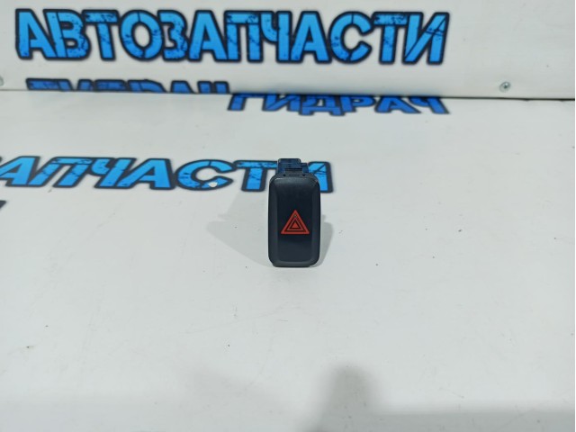 Кнопка аварийной сигнализации Kia Rio 3 93791-4Y000.