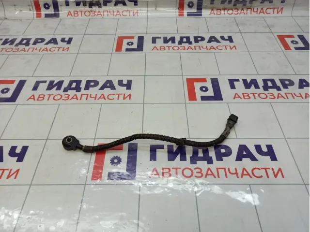 Датчик детонации Kia Carens 3925023600