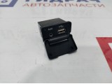 Разъем AUX USB Kia Ceed 96120-2B000.