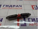 Блок кнопок Kia Ceed (ED) 93700-1H010