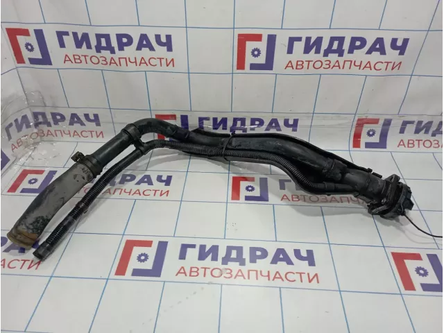 Горловина топливного бака Kia Cerato (LD) 31030-2F700