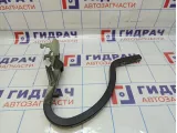 Петля крышки багажника правая Kia Optima (TF) 79220-2T500