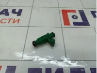 Форсунка инжекторная Kia Rio 3531037150