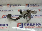 Педаль тормоза Kia Rio (QB) 328001R210