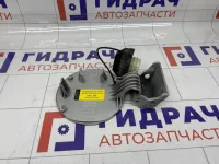 Лючок бензобака Kia Rio 695104X000