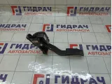 Педаль газа Kia Rio 327001J600