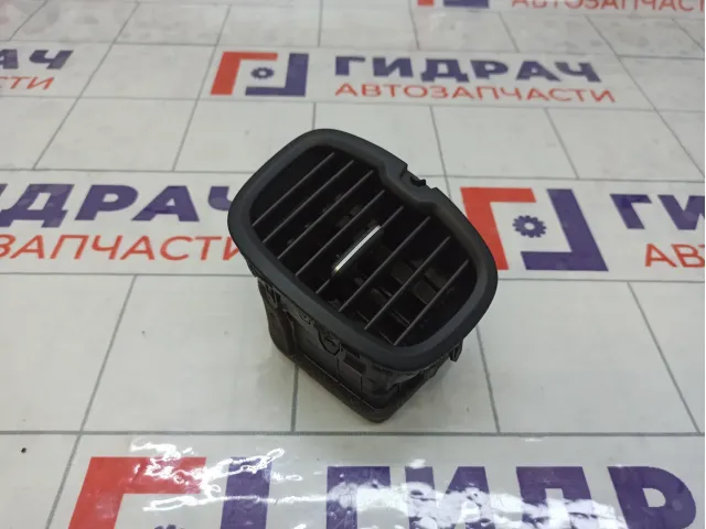 Дефлектор воздушный правый Kia Rio 97490H0100WK