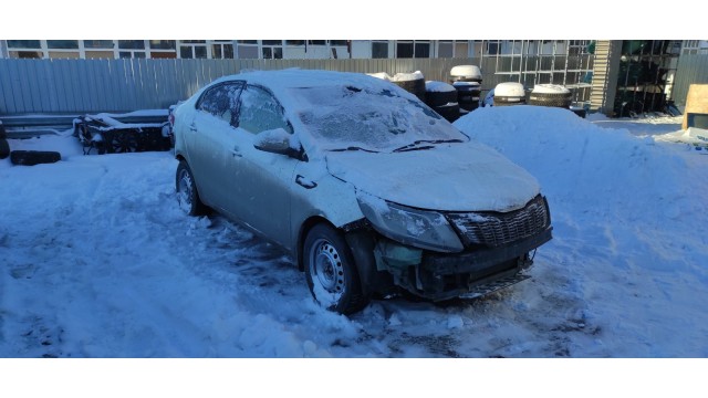Авто в разборе Kia Rio 3
