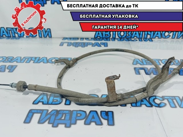 Трос стояночного тормоза правый Kia Rio 3 59770-1R300.