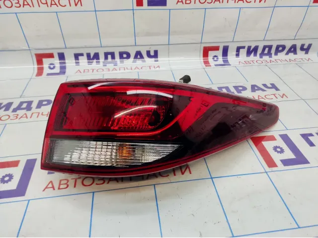 Фонарь задний наружный правый Kia Rio 4 (FB) 92402-H0500