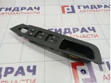 Блок управления стеклоподъемниками Kia Sorento (XM) 93573-2P300