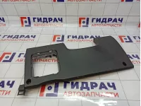 Накладка под рулевую колонку Kia Sorento (XM) 84782-2P100-BB8