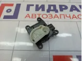 Моторчик заслонки отопителя Kia Sorento (XM)